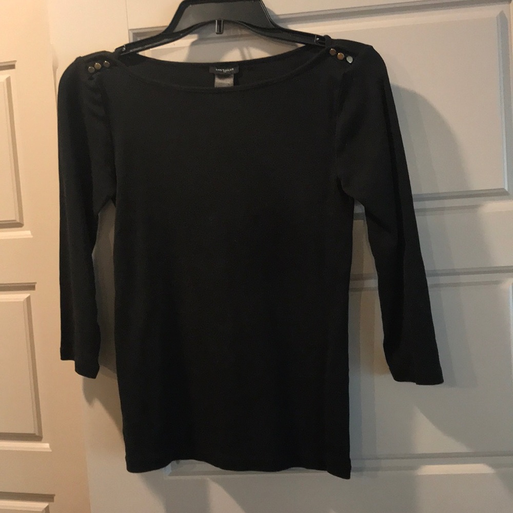 Black ¾ sleeve top
